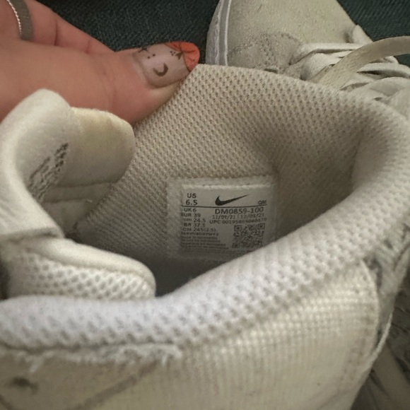 NIKE SB Zoom Blazer Mid Floral - Picture 2 of 4